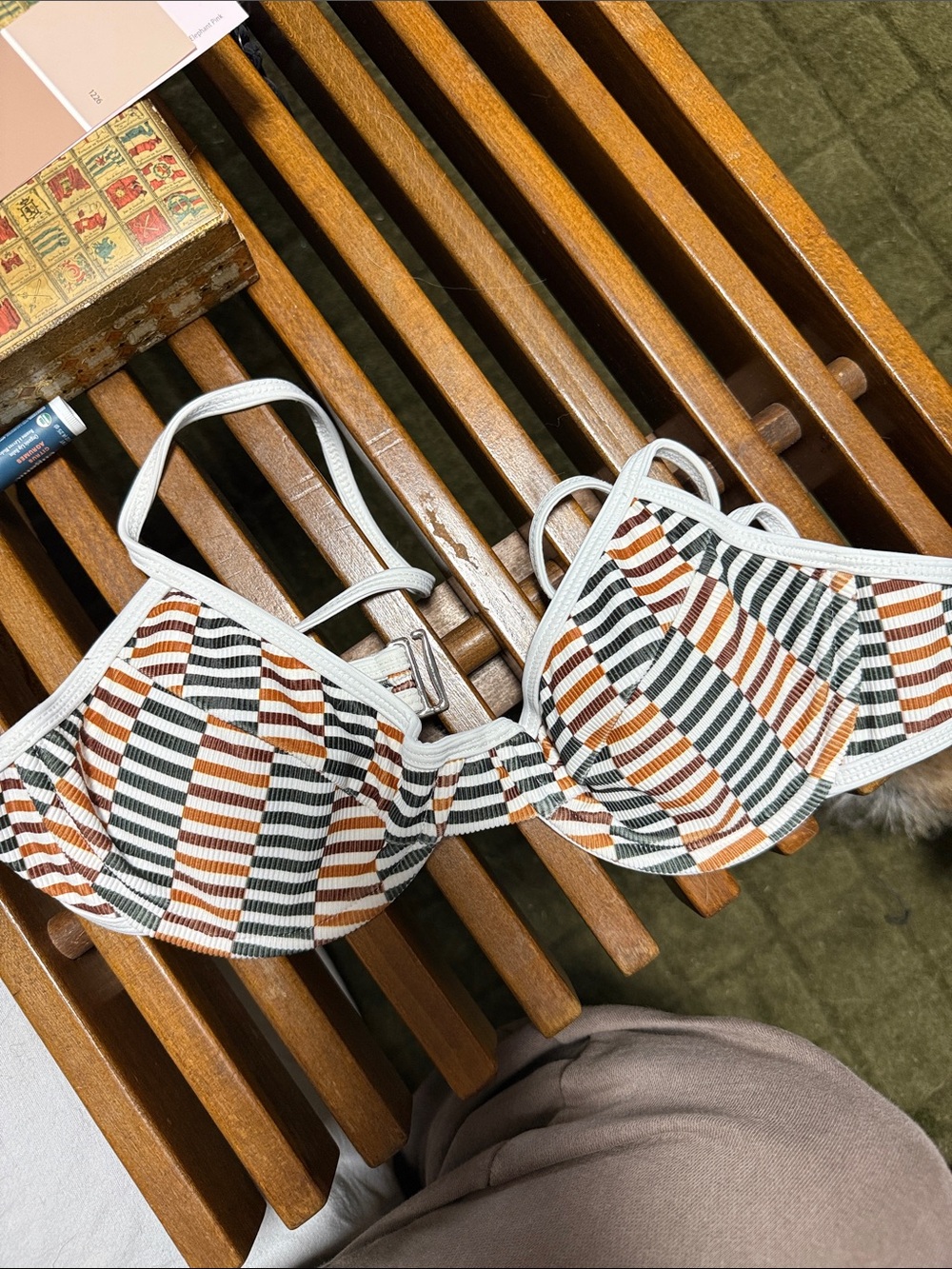 Dippin Daisies Bikini Top sz M
